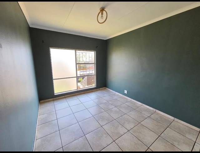 3 BEDROOM TOWNHOUSE FOR SALE IN WONDERBOOM